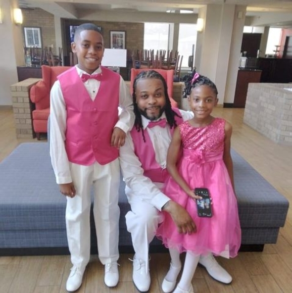 Meet your Posher, Tommie - Picture 1 of 1